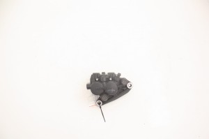 ZACISK HAMULCOWY PRAWY Honda V65 VF 1100 Magna
