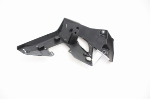 OWIEWKA OSŁONA PRAWA WYPEŁNIENIE Suzuki GSR 750 11-16