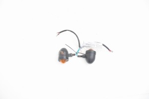 KIERUNKOWSKAZY PRZEDNIE KOMPLET Honda V65 VF 1100 Magna 83-87