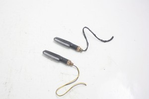 KIERUNKOWSKAZY TYLNE KOMPLET Honda CB 500