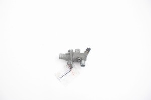 TERMOSTAT OBUDOWA TERMOSTATU Suzuki SV 650