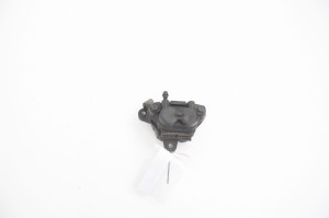 ZACISK HAMULCOWY PRAWY Suzuki GSX 600 Katana 88-97