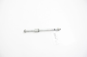 OŚ PRZEDNIA KOŁA PRZEDNIEGO KMS HS 150