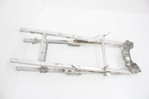 STELAŻ NADKOLA TYLNEGO Honda CBR 600 F4