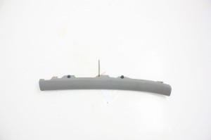 LISTWA BMW 728 E38