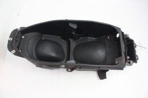 SCHOWEK KUFER BAGAŻNIK Piaggio Beverly 125