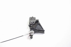 ZACISK HAMULCOWY TYLNY Kawasaki ER-6 06-08