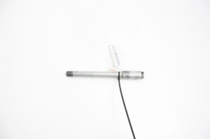 OŚ PRZEDNIA KOŁA PRZEDNIEGO Suzuki GSF 1200 Bandit 01-06