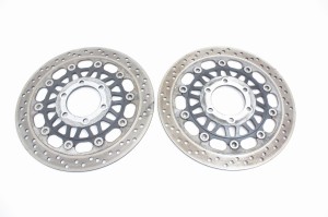 TARCZA HAMULCOWA KOMPLET Triumph Sprint ST 955 99-04