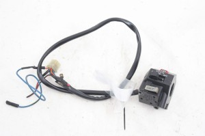 PRZEŁĄCZNIKI PRAWE Yamaha XVZ 1200 Venture 84-87