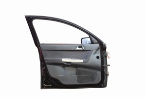 DRZWI LEWE PRZEDNIE Volvo V50