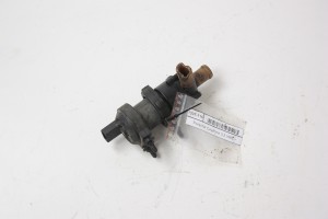 POMPA OBIEGU WODY Porsche Cayenne 3.2 VR6 02-10