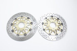TARCZA HAMULCOWA KOMPLET Suzuki GSF 1200 Bandit 01-05
