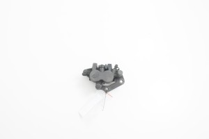 ZACISK HAMULCOWY PRZEDNI Suzuki GS 500 04-08