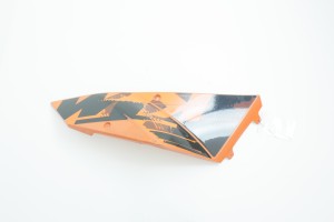 OWIEWKA OSŁONA PRAWA WYPEŁNIENIE KTM Duke 690