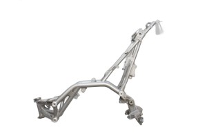 RAMA Z DOKUMENTAMI Yamaha BT 1100 Bulldog 2002