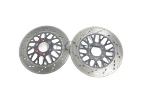 TARCZA HAMULCOWA KOMPLET Suzuki GS 550 80-83