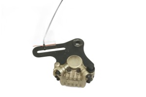 ZACISK HAMULCOWY TYLNY Yamaha YZF R125 08-13