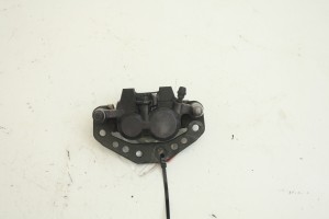 ZACISK HAMULCOWY PRZEDNI Suzuki GS 500