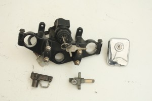 STACYJKA KOMPLET ZAMKÓW Kawasaki ER-5 97-00