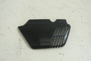 OWIEWKA OSŁONA PRAWA WYPEŁNIENIE BMW R45 78-80