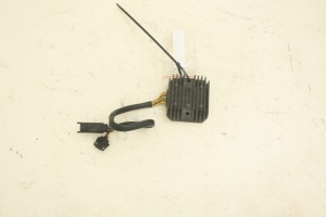 REGULATOR NAPIĘCIA BMW F 650 CS