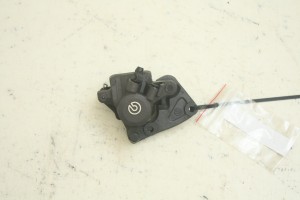ZACISK HAMULCOWY TYLNY BMW F 650 CS 00-05