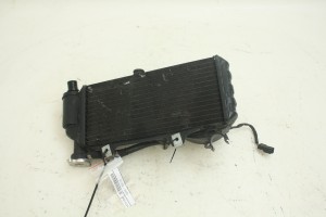 CHŁODNICA Z WENTYLATOREM BMW F 650 CS