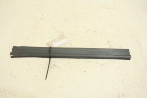 LISTWA PROGOWA BMW E12 518