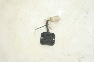 REGULATOR NAPIĘCIA Kymco Pulsar 125 08-