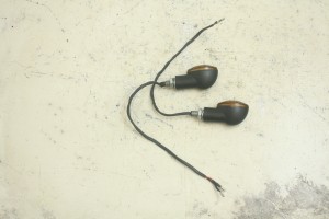 KIERUNKOWSKAZY TYLNE KOMPLET Kawasaki EN 500 90-93