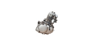 SILNIK Kawasaki BN 125 Eliminator